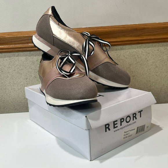 $69 NEW in Box Report Women's Quincy Sneaker Woman’s Size 10 - Picture 2 of 7